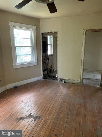 3900 5TH ST, Baltimore, MD 21225