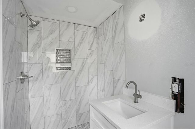 7740 BOCA CIEGA DRIVE 105, St Pete Beach, FL 33706