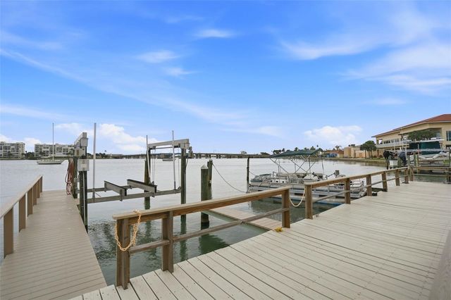 7740 BOCA CIEGA DRIVE 105, St Pete Beach, FL 33706