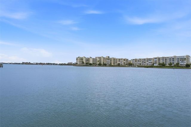 7740 BOCA CIEGA DRIVE 105, St Pete Beach, FL 33706