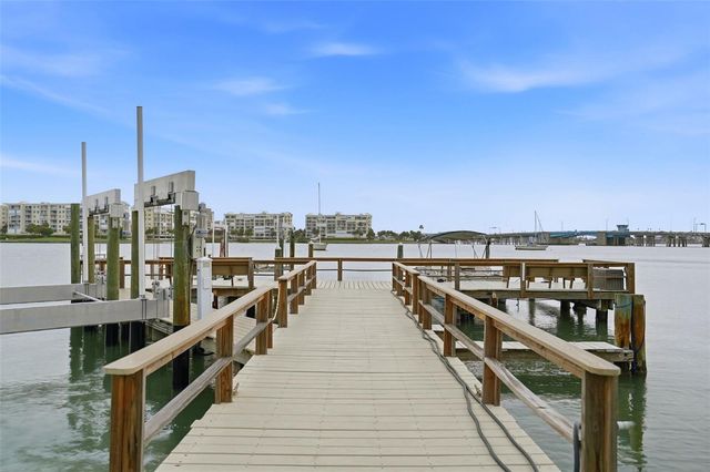7740 BOCA CIEGA DRIVE 105, St Pete Beach, FL 33706