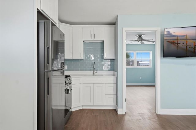 7740 BOCA CIEGA DRIVE 105, St Pete Beach, FL 33706
