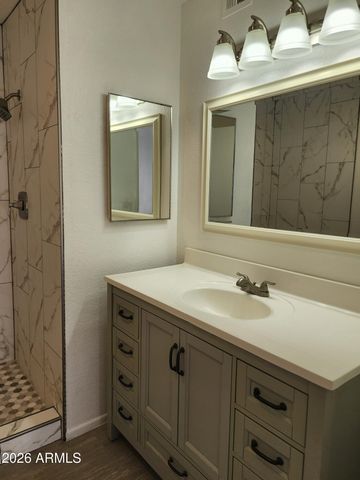 5236 W PEORIA Avenue 120, Glendale, AZ 85302