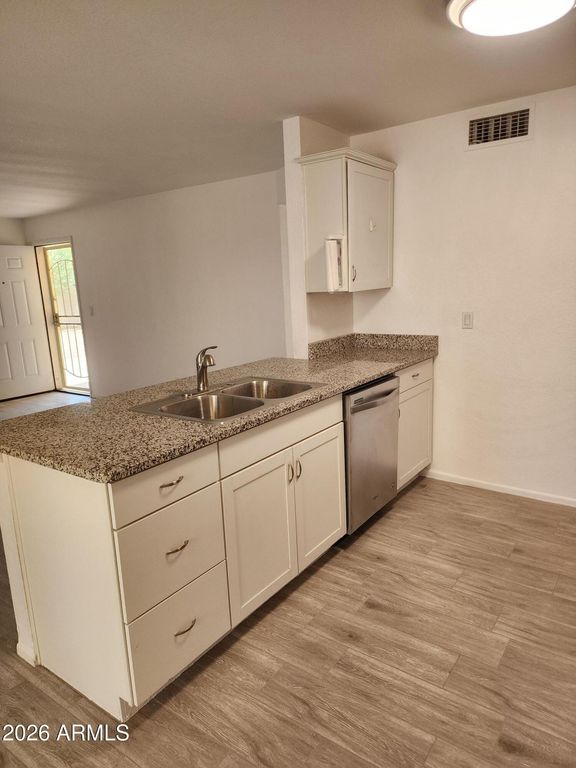 5236 W PEORIA Avenue 120, Glendale, AZ 85302 — photo 2
