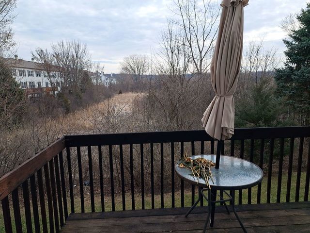 527 Horizon Drive A1, Bartlett, IL 60103