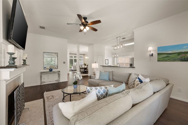 6944 Canyon Springs, Fort Worth, TX 76132