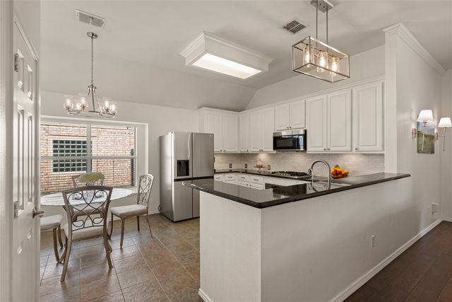 6944 Canyon Springs, Fort Worth, TX 76132