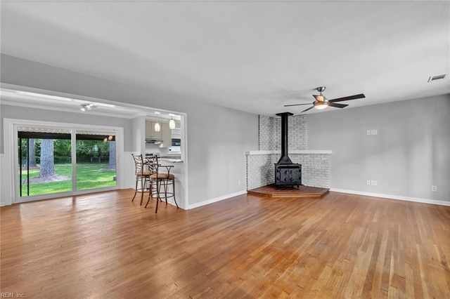 4113 Rundel LN, Virginia Beach, VA 23452