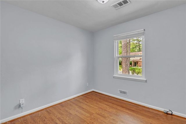 4113 Rundel LN, Virginia Beach, VA 23452