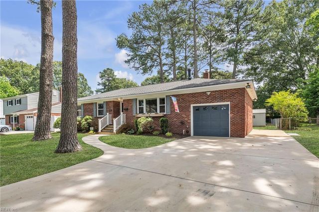 4113 Rundel LN, Virginia Beach, VA 23452