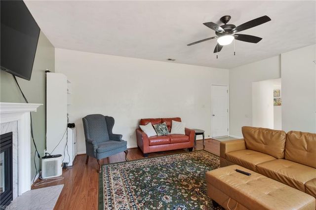 3861 Whitley Park DR, Virginia Beach, VA 23451
