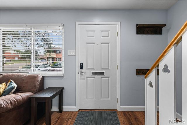 10694 Carroll Wood Way, St Louis, MO 63128