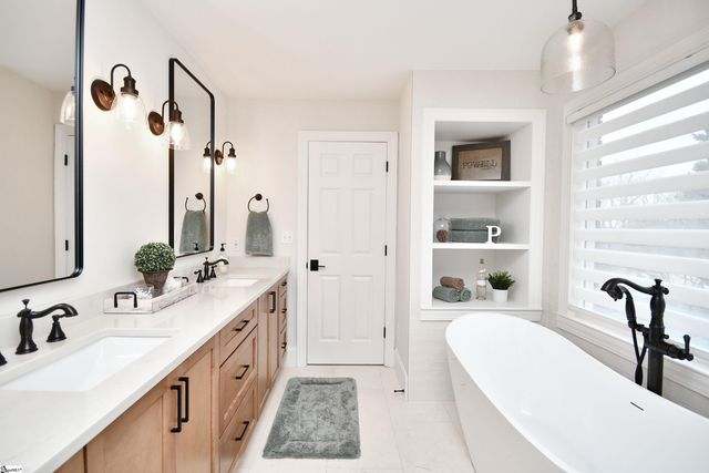 409 Beckworth Drive, Taylors, SC 29609