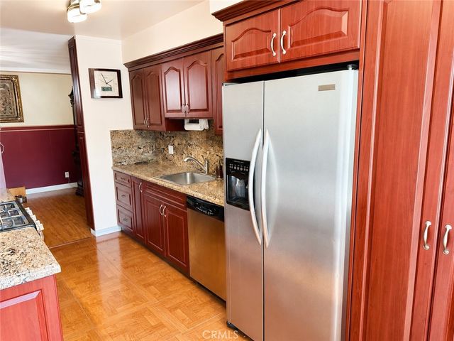 6225 Coldwater Canyon Avenue 117, North Hollywood, CA 91606