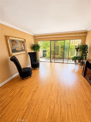 6225 Coldwater Canyon Avenue 117, North Hollywood, CA 91606
