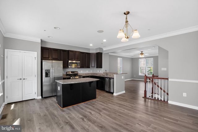 5413 DOUBLEDAY LN, Waldorf, MD 20602