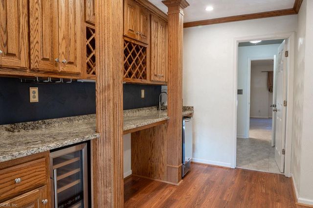 179 Harbor Watch DR, Chesapeake, VA 23322