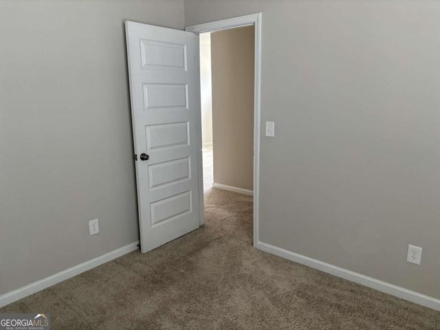 2217 Hastings Manor Court, Hampton, GA 30228