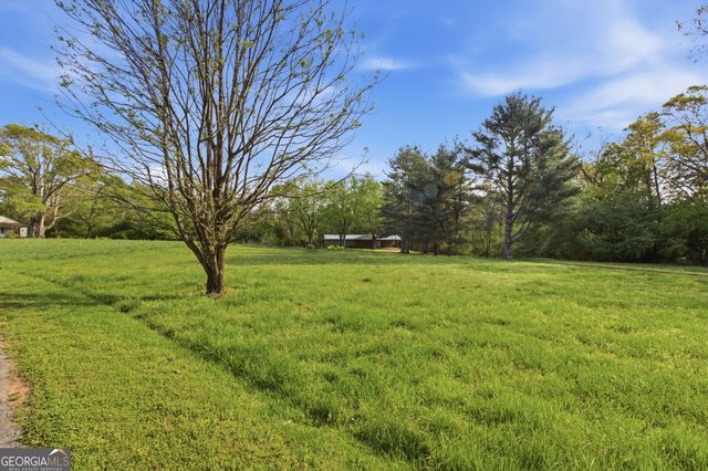 6668 Belton Bridge Road, Lula, GA 30554