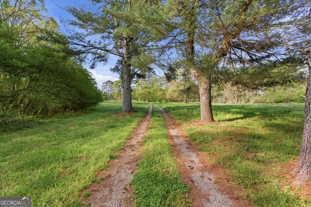 6668 Belton Bridge Road, Lula, GA 30554