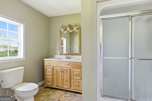 6668 Belton Bridge Road, Lula, GA 30554