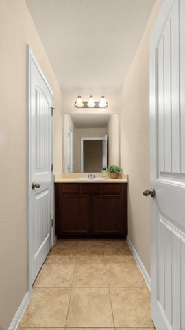 109 Hunts Link RD, Dripping Springs, TX 78620