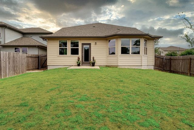 109 Hunts Link RD, Dripping Springs, TX 78620