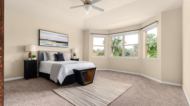 109 Hunts Link RD, Dripping Springs, TX 78620