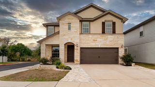109 Hunts Link RD, Dripping Springs, TX 78620