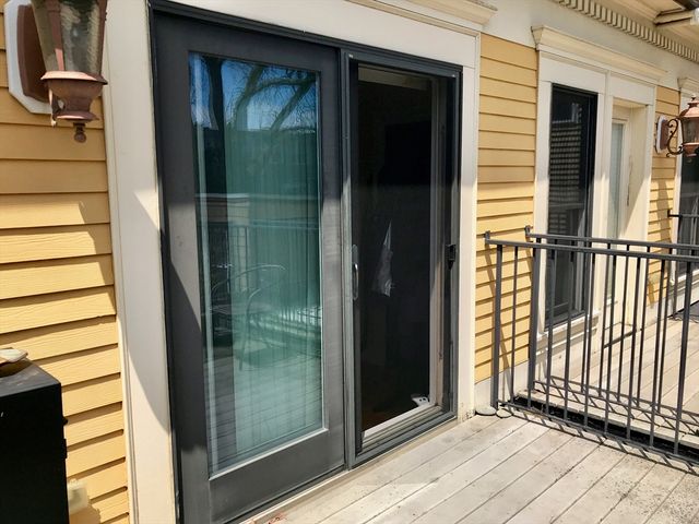 360-362 Dorchester St. 3, Boston, MA 02127