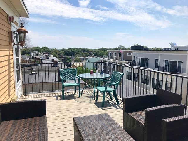 360-362 Dorchester St. 3, Boston, MA 02127