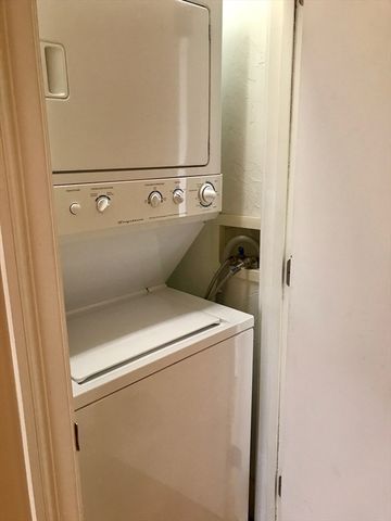 360-362 Dorchester St. 3, Boston, MA 02127