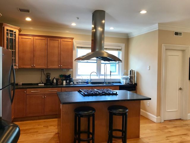 360-362 Dorchester St. 3, Boston, MA 02127