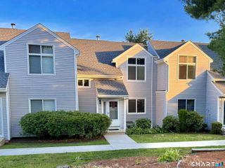11 Lilac Drive B, Seymour, CT 06483