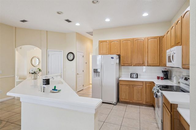 117 N HAMPTON DRIVE, Davenport, FL 33897