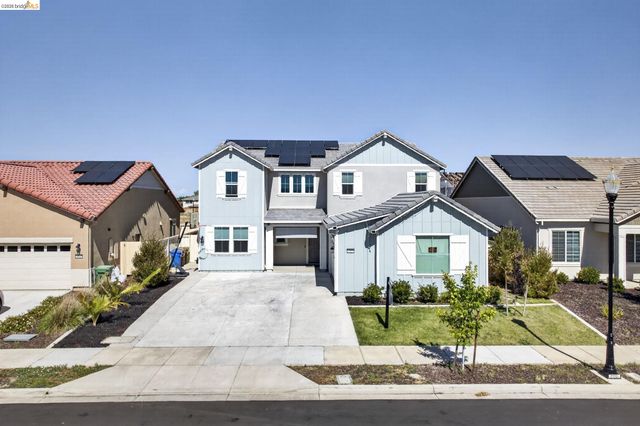 1885 Water St, Brentwood, CA 94513
