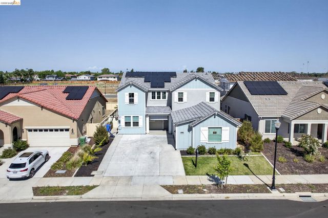 1885 Water St, Brentwood, CA 94513