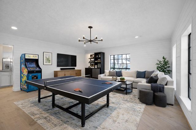 142 E Placid Hill Circle, The Woodlands, TX 77381