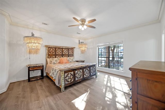 142 E Placid Hill Circle, The Woodlands, TX 77381