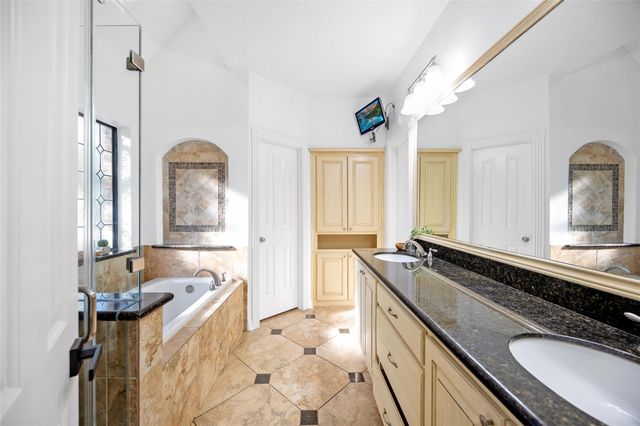 142 E Placid Hill Circle, The Woodlands, TX 77381