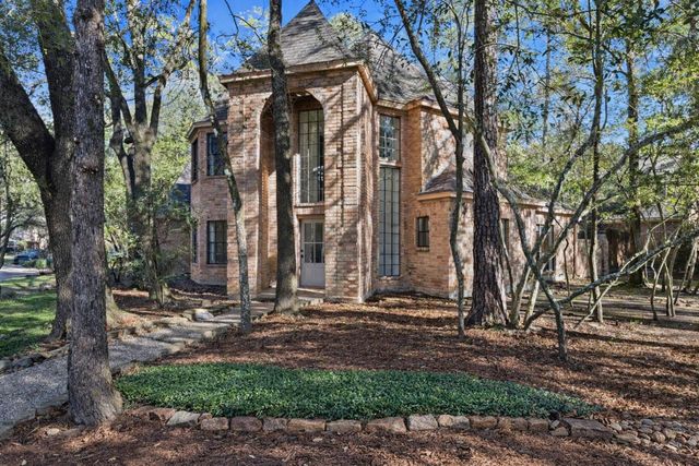 142 E Placid Hill Circle, The Woodlands, TX 77381