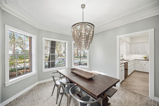 142 E Placid Hill Circle, The Woodlands, TX 77381