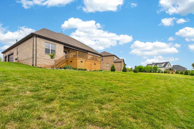 147 Compton St, Gallatin, TN 37066