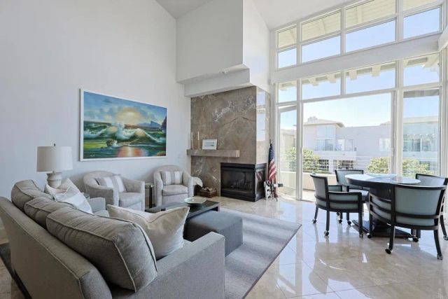 1220 1st Street 303, Coronado, CA 92118
