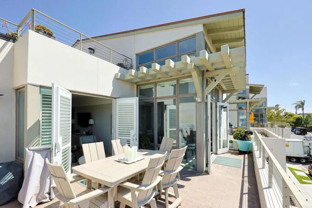 1220 1st Street 303, Coronado, CA 92118