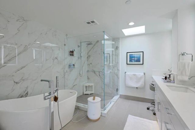 1220 1st Street 303, Coronado, CA 92118