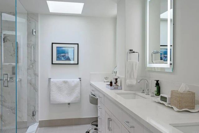 1220 1st Street 303, Coronado, CA 92118