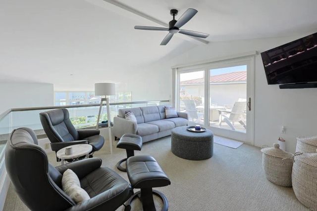 1220 1st Street 303, Coronado, CA 92118