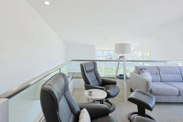 1220 1st Street 303, Coronado, CA 92118