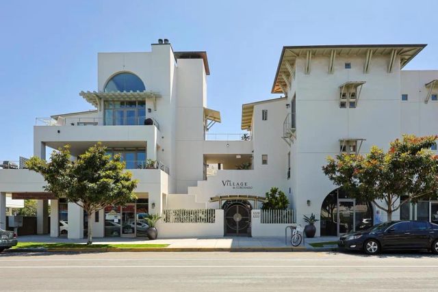 1220 1st Street 303, Coronado, CA 92118